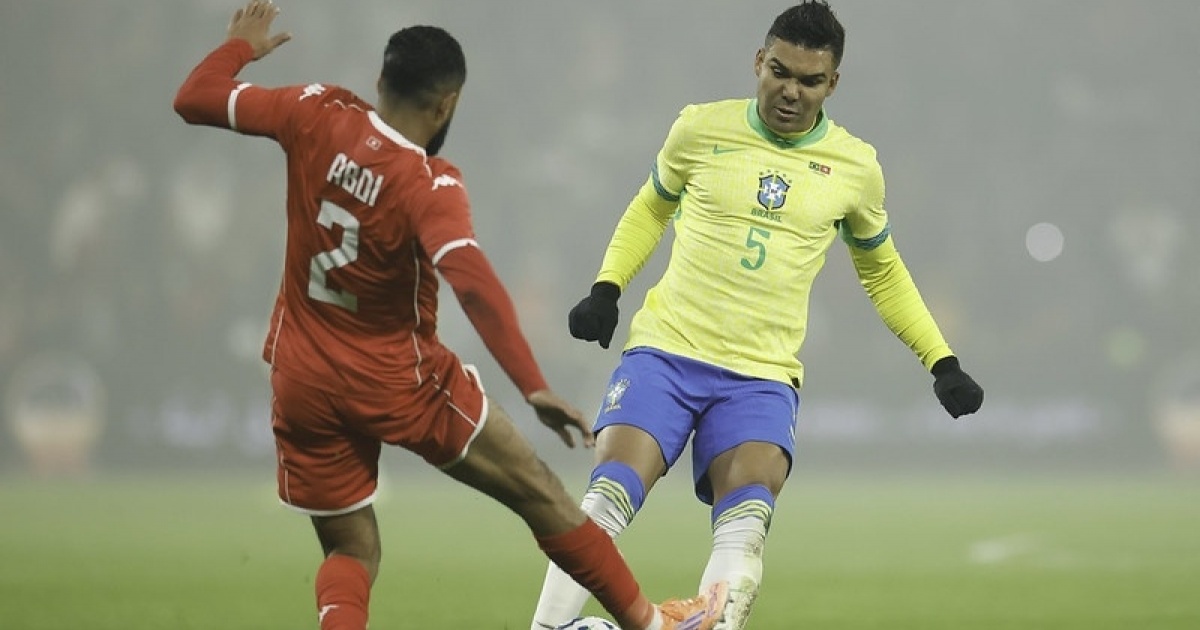 Brasil empata com a Tunísia e encerra temporada de 2025