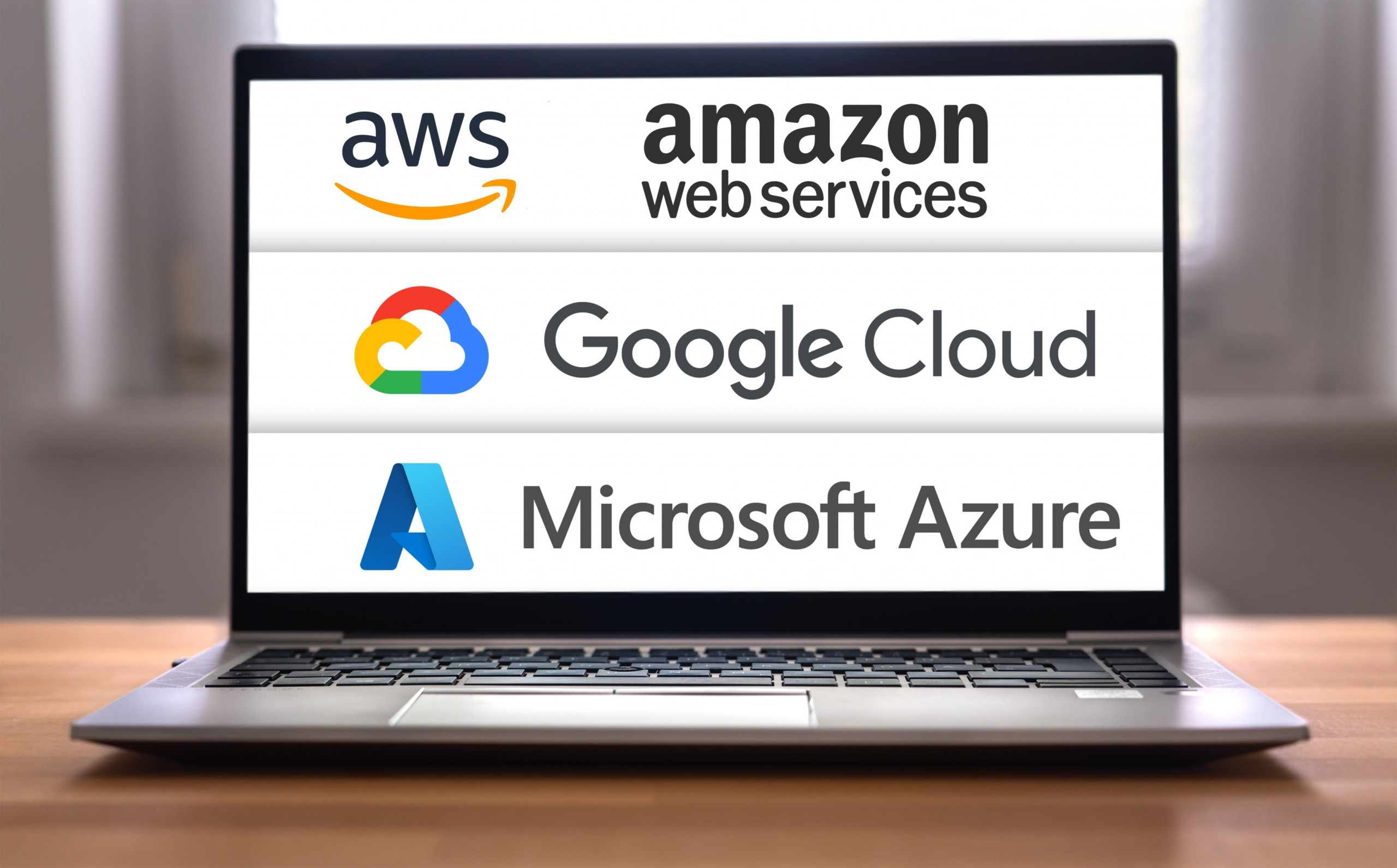 UE investiga inclusão de Amazon, Microsoft e Google Cloud no DMA