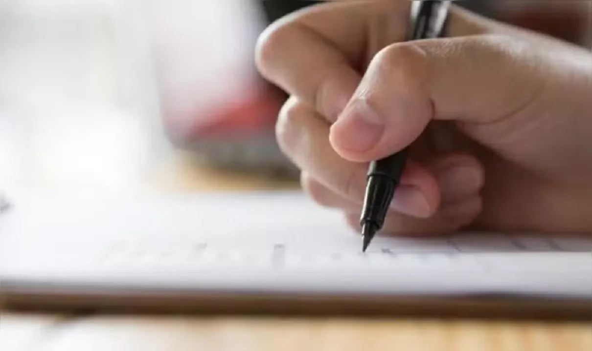 Concurso da Prefeitura de Taperoá com 370 vagas e salários até R$ 3,7 mil