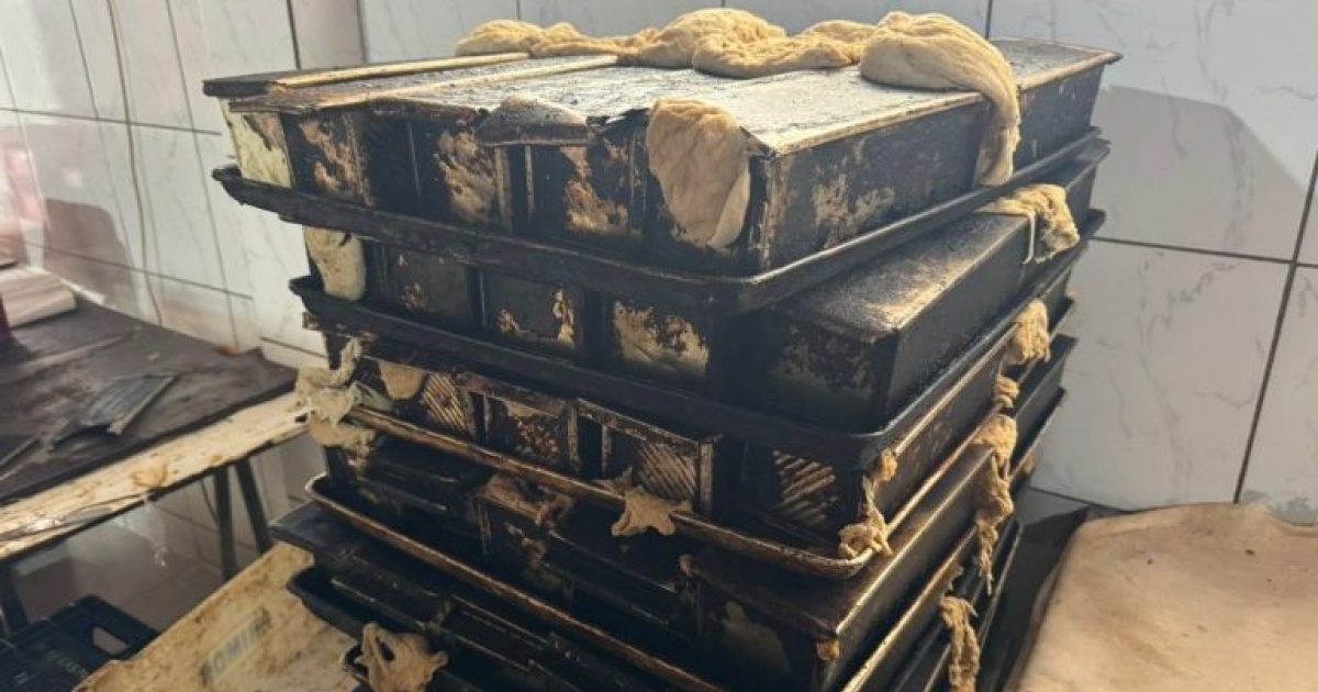 Padaria interditada em Vitória da Conquista com 8 toneladas irregulares