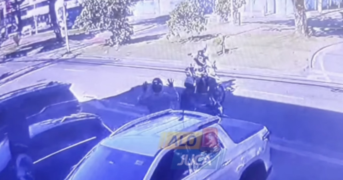 Adolescente apreendido após assalto a farmácia em Salvador