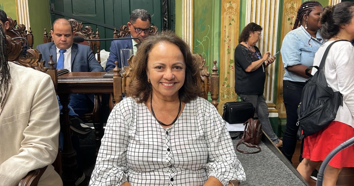Aladilce Souza defende tarifa zero no transporte público de Salvador