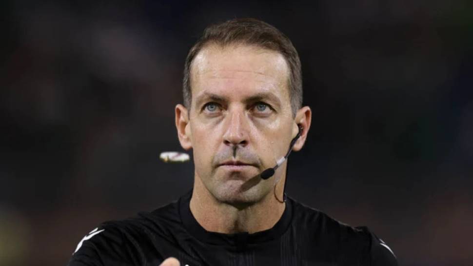 Vitória e Palmeiras se enfrentam no Allianz Parque pelo Brasileirão