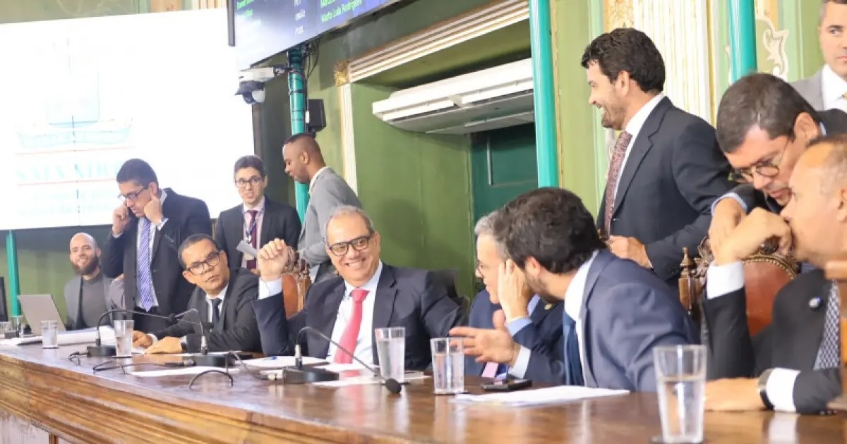 Salvador define subsídio de R$ 67 milhões para transporte público