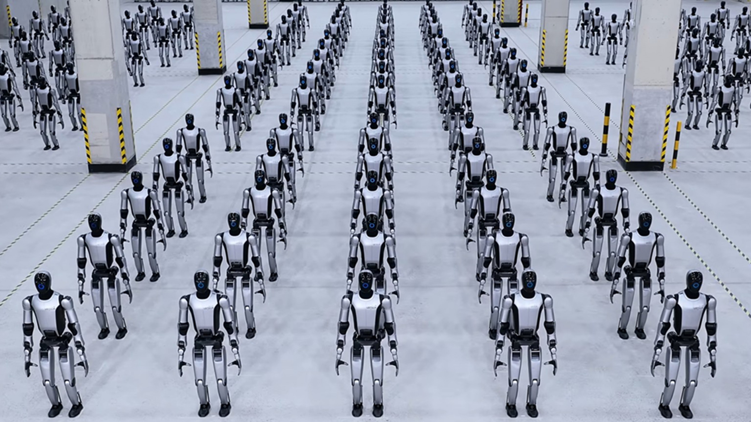 UBTECH entrega robôs humanoides Walker S2 para indústrias chinesas