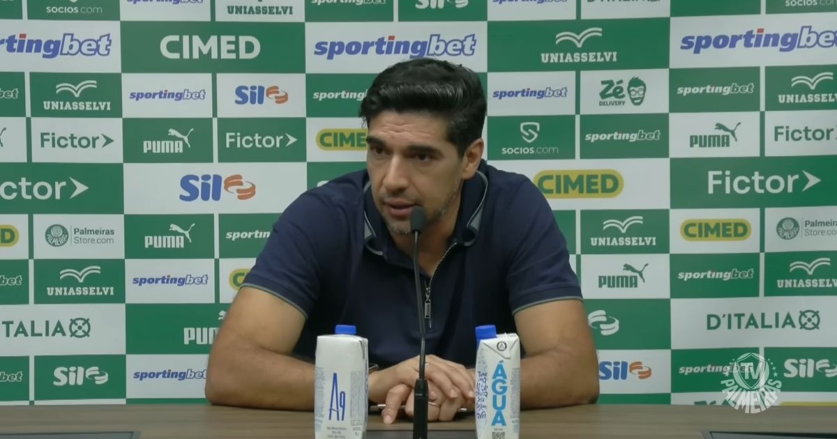 Abel Ferreira defende ética no futebol após derrota do Palmeiras