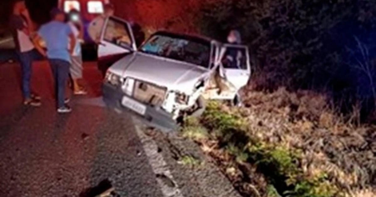 Colisão em Palmas de Monte Alto (BA) deixa quatro feridos